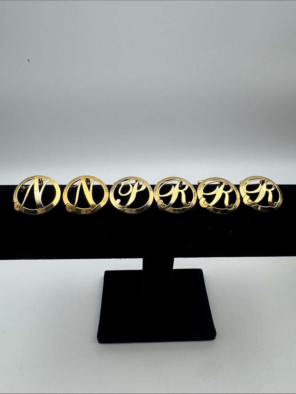 Gold Initial R Letter Pin Brooch - Women Jewelry